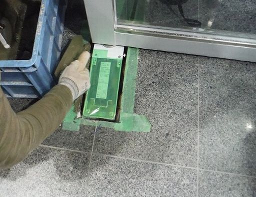 電気錠及び扉交換