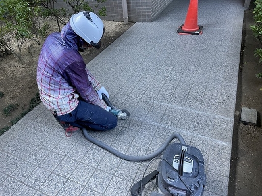 給水管改修に伴うタイル1