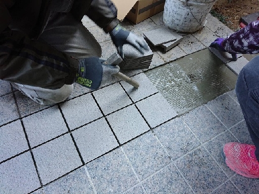 給水管改修に伴うタイル4