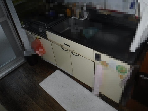 流し台扉補修工事