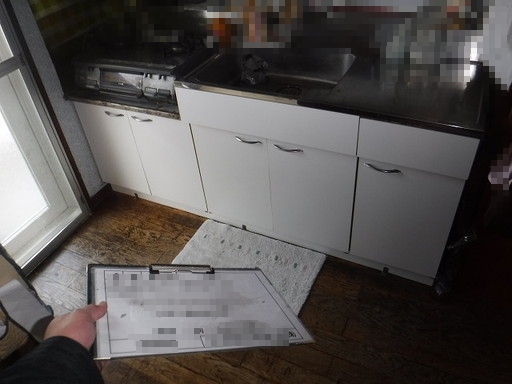 流し台扉補修工事